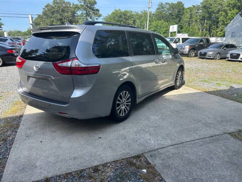 2018 Toyota Sienna Limited Premium 7-Passenger