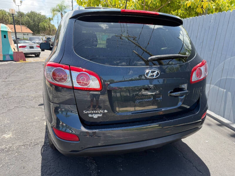 2012 Hyundai Santa Fe SE
