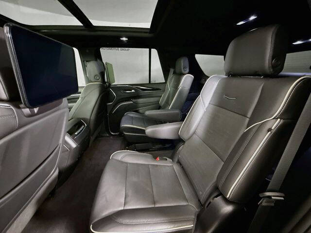 2023 Cadillac Escalade Sport