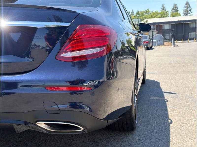 2018 Mercedes-Benz E-Class E 300