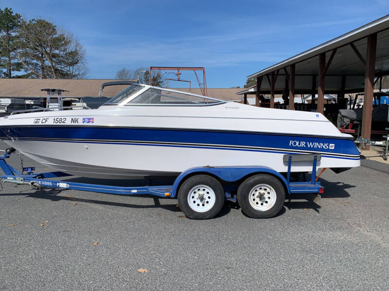 1993 Four Winns 190 Horizon for sale at Performance Boats in Mineral VA