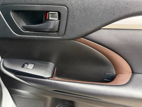 2018 Toyota Highlander LE Plus