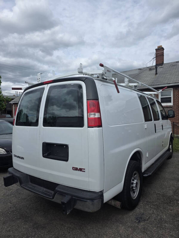 2017 GMC Savana 2500