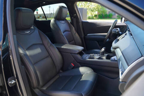 2019 Cadillac XT4 Premium Luxury