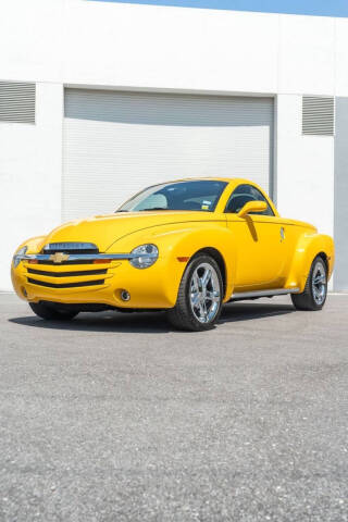 2004 Chevrolet SSR LS