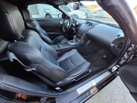 2004 Nissan 350Z Enthusiast