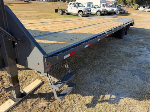 2026 Triple Crown Trailer GN22-30DT