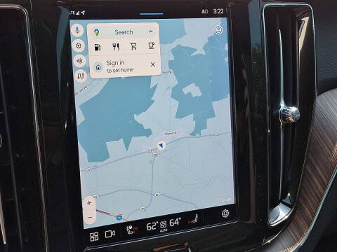 2023 Volvo XC60 B5 Plus Dark Theme