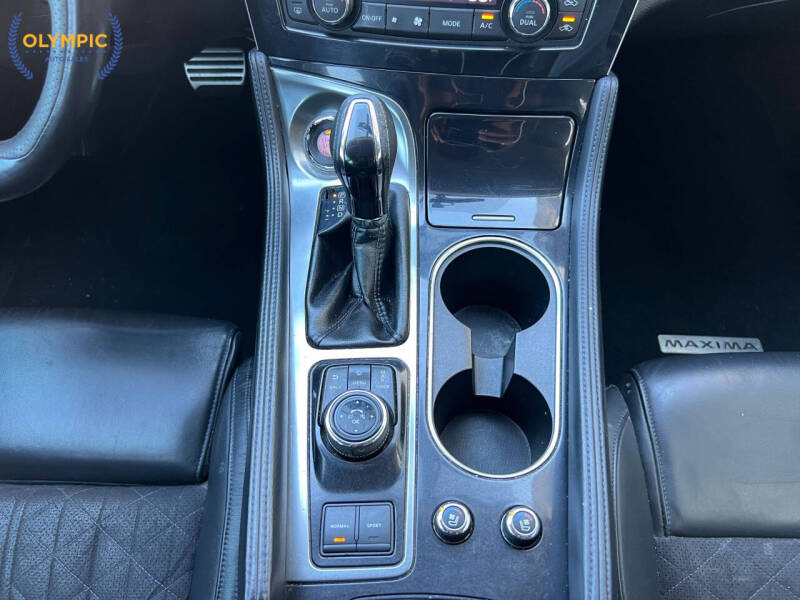 2016 Nissan Maxima