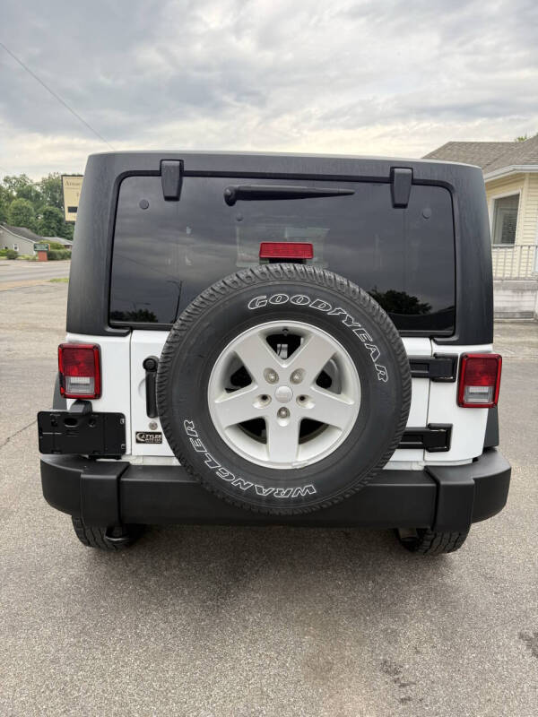 2017 Jeep Wrangler Sport