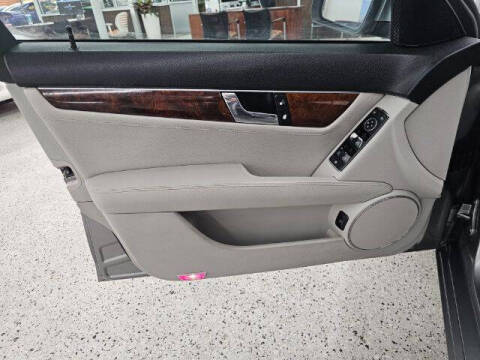 2009 Mercedes-Benz C-Class C 300 Sport