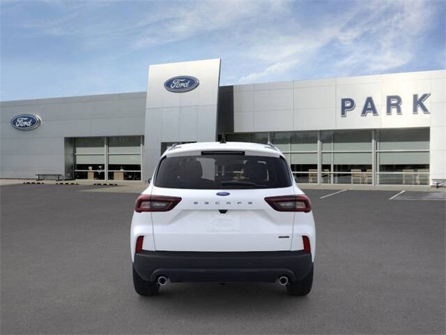 2026 Ford Escape Hybrid ST-Line Select