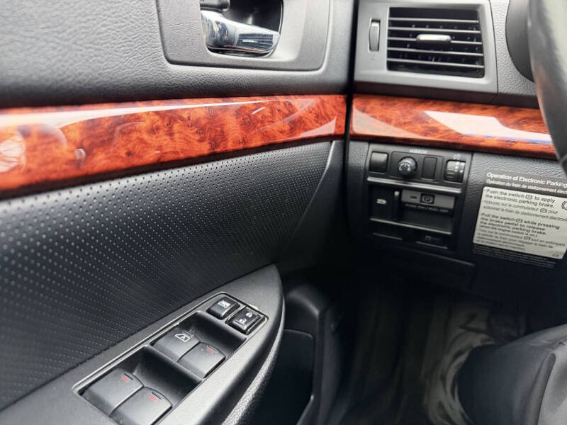 2010 Subaru Outback 2.5i Limited