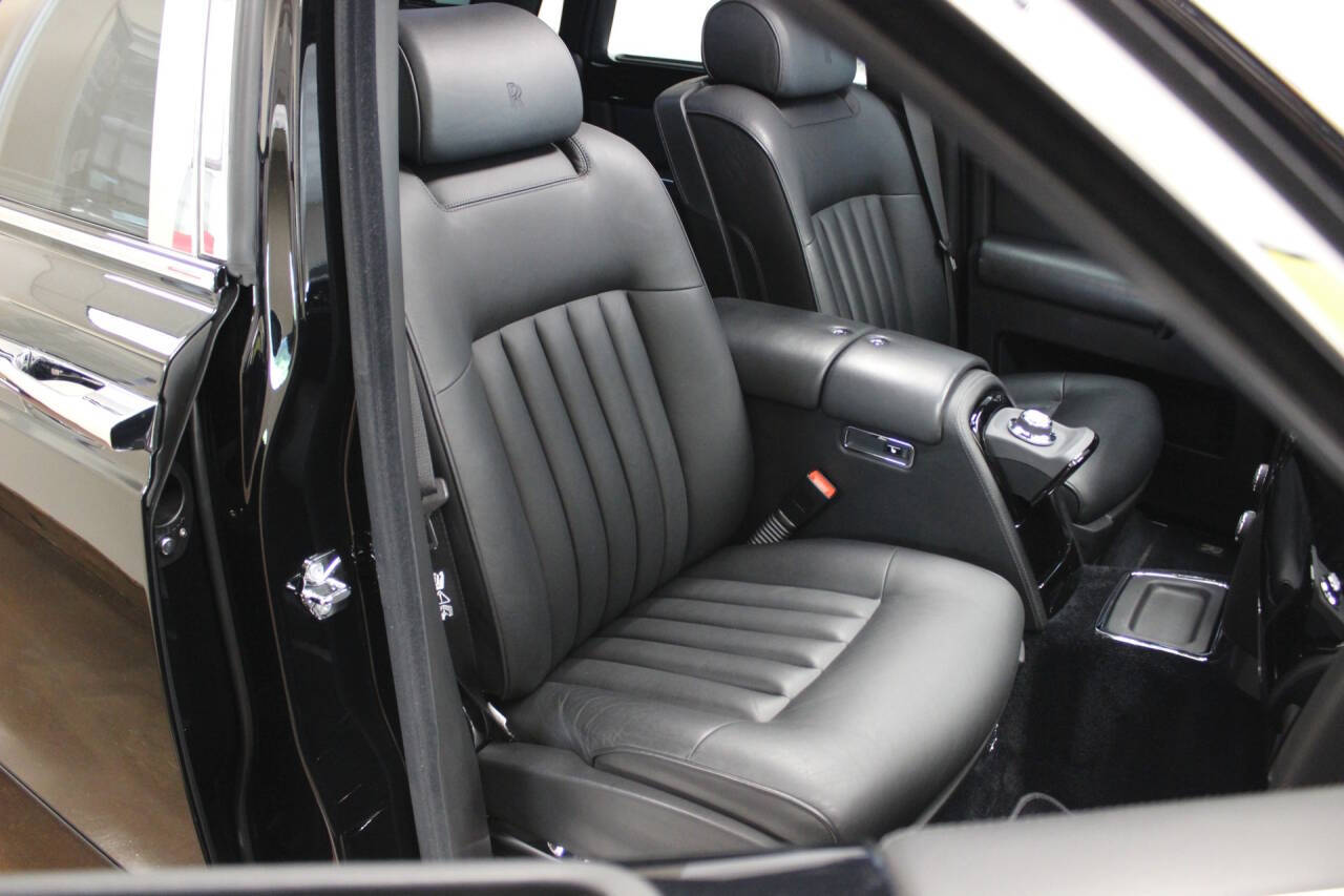 2007 Rolls-Royce Phantom 28