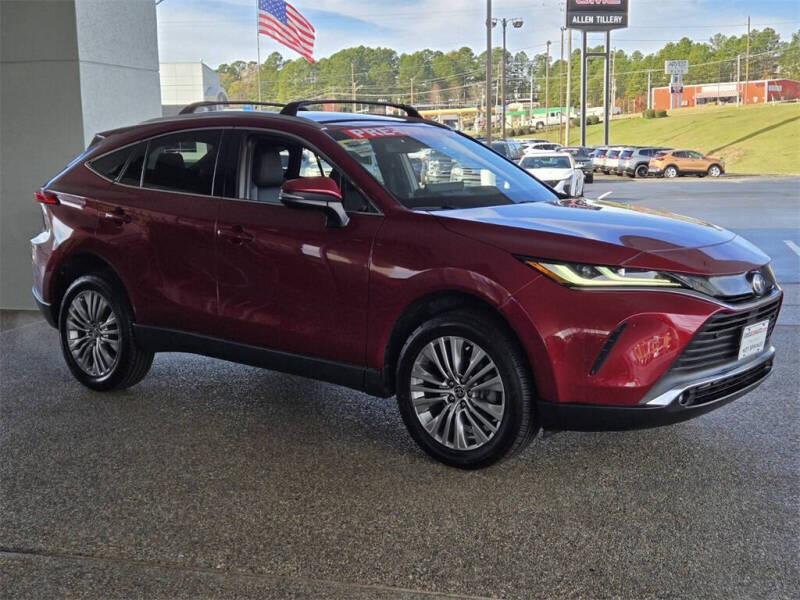 2023 Toyota Venza XLE