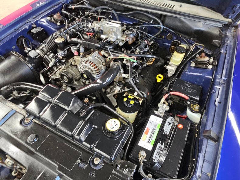 2004 Ford Mustang GT Deluxe