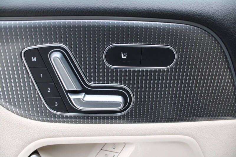 2021 Mercedes-Benz GLB GLB 250