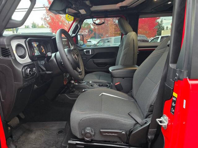 2024 Jeep Wrangler Willys