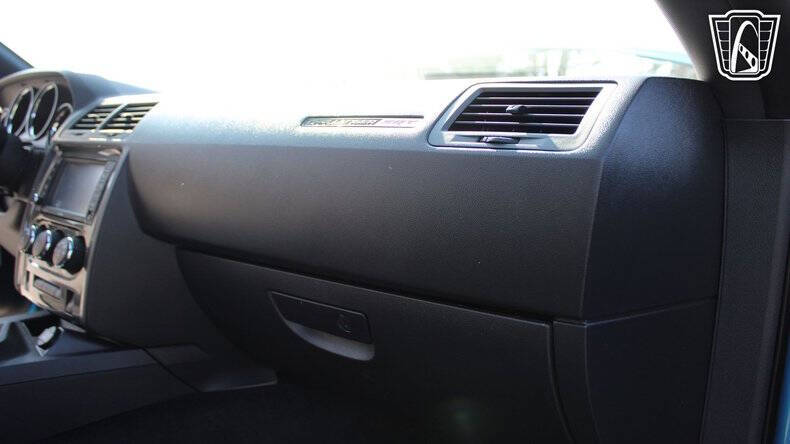 2010 Dodge Challenger SRT8