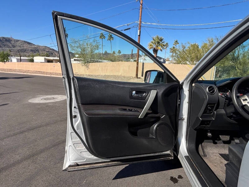 2010 Nissan Rogue S