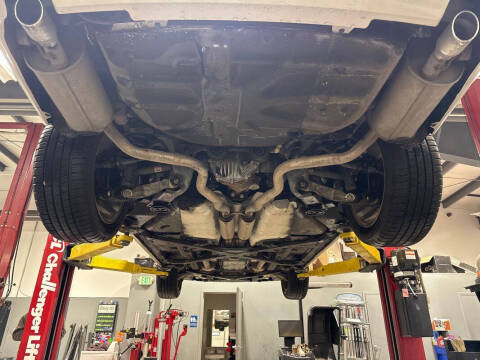 2004 Ford Thunderbird Deluxe