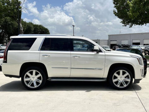 2015 Cadillac Escalade Luxury