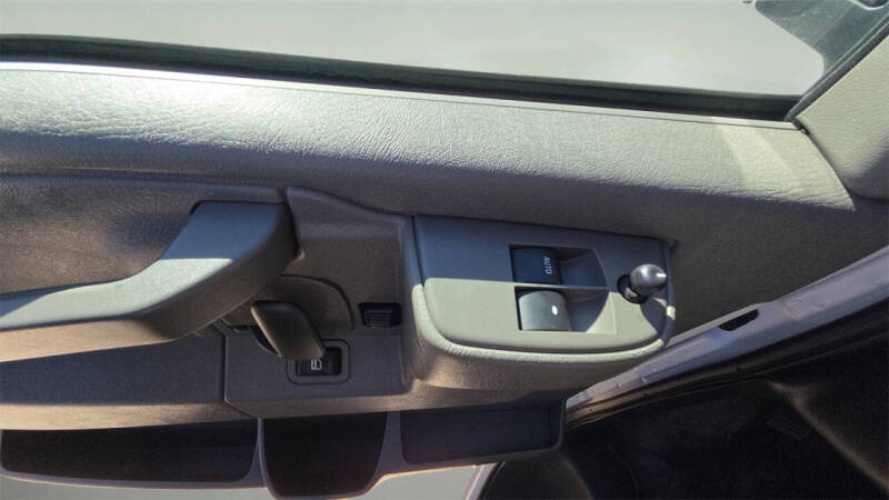 2023 Chevrolet Express LS 3500