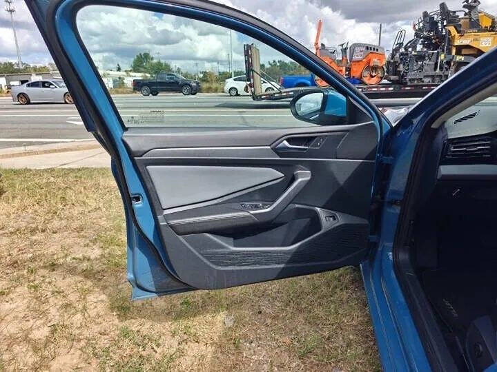 2025 Volkswagen Jetta SE