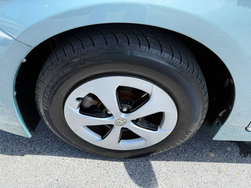 2014 Toyota Prius Three