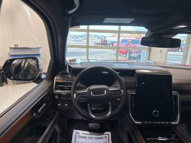 2025 GMC Yukon Denali