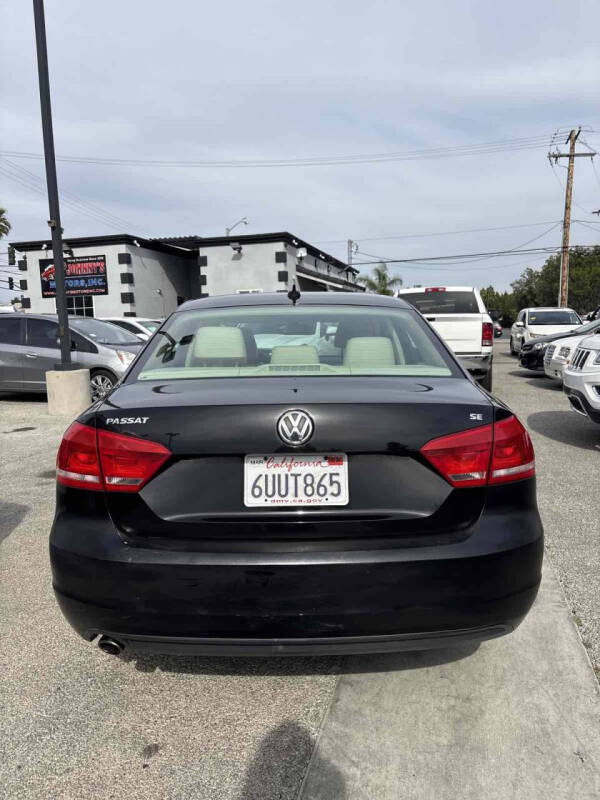 2012 Volkswagen Passat SE PZEV