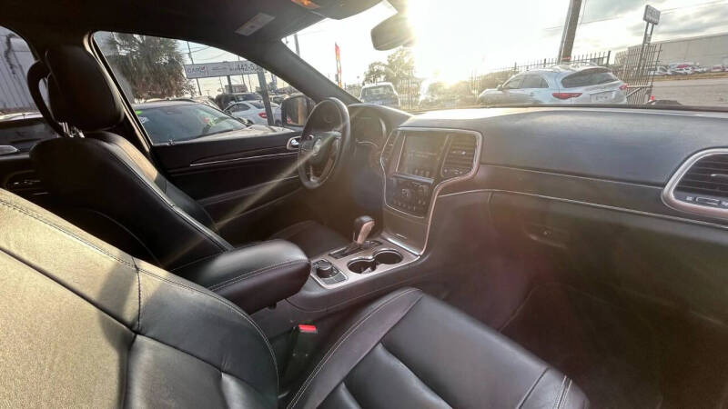 2017 Jeep Grand Cherokee