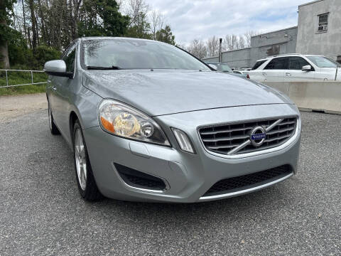 2013 Volvo S60 T5 Premier Plus