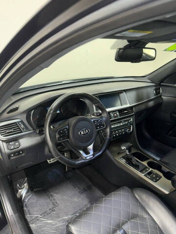 2016 Kia Optima SXL Turbo