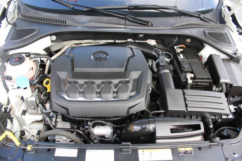 2021 Volkswagen Passat SE