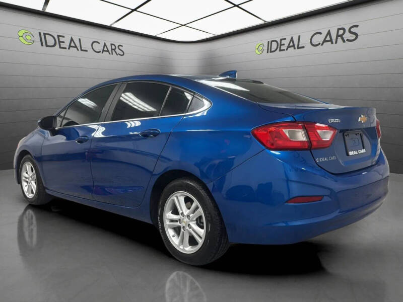 2018 Chevrolet Cruze LT Auto