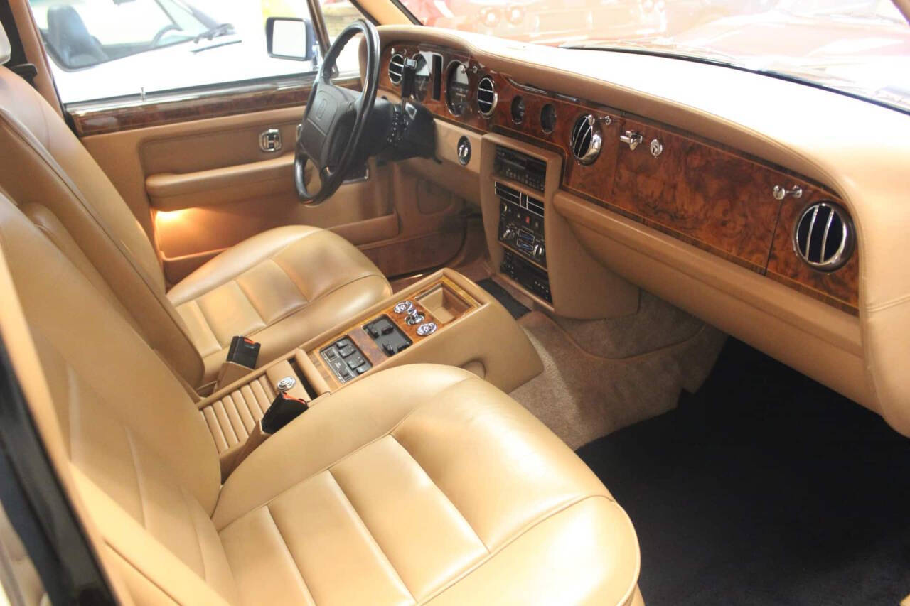 1993 Rolls-Royce Silver Spur II Touring Limousi 39