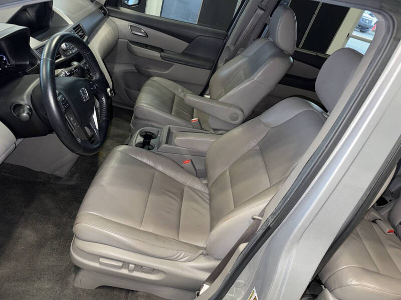 2011 Honda Odyssey EX-L w/DVD