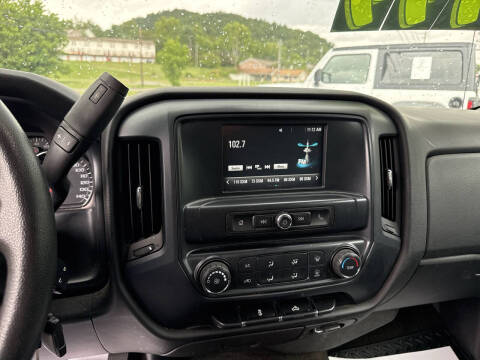 2018 Chevrolet Silverado 1500 Custom
