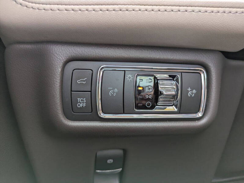 2022 Lincoln Nautilus Standard