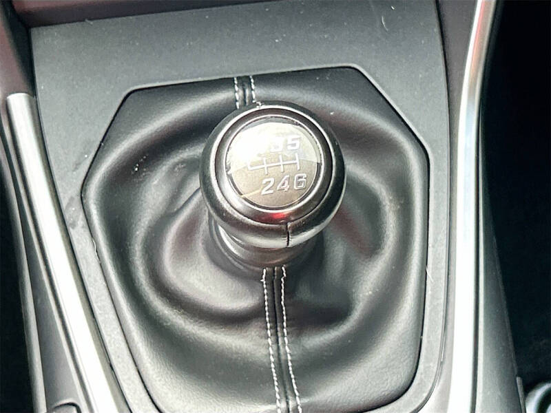 2025 Toyota GR86 Premium