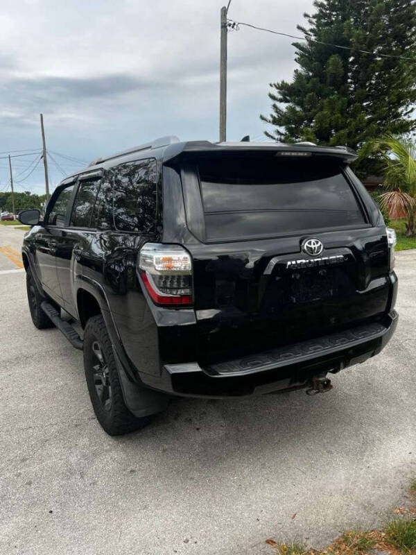 2017 Toyota 4Runner SR5