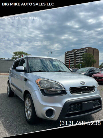 2013 Kia Soul for sale at BIG MIKE AUTO SALES LLC in Lincoln Park MI