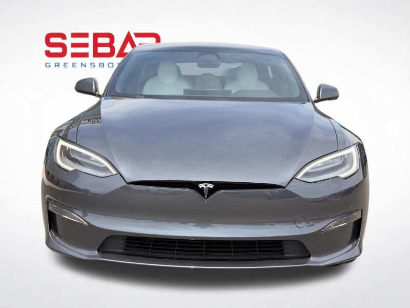 2022 Tesla Model S Plaid