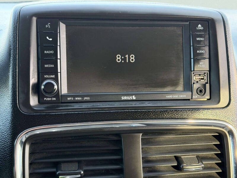 2011 Dodge Grand Caravan Crew