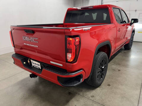 2026 GMC Sierra 1500 Elevation Standard