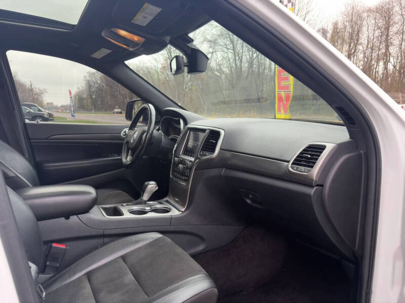 2018 Jeep Grand Cherokee Laredo