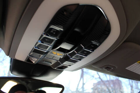 2015 Porsche Panamera 4