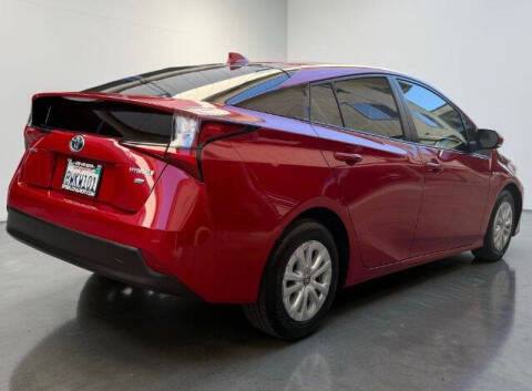 2021 Toyota Prius L Eco
