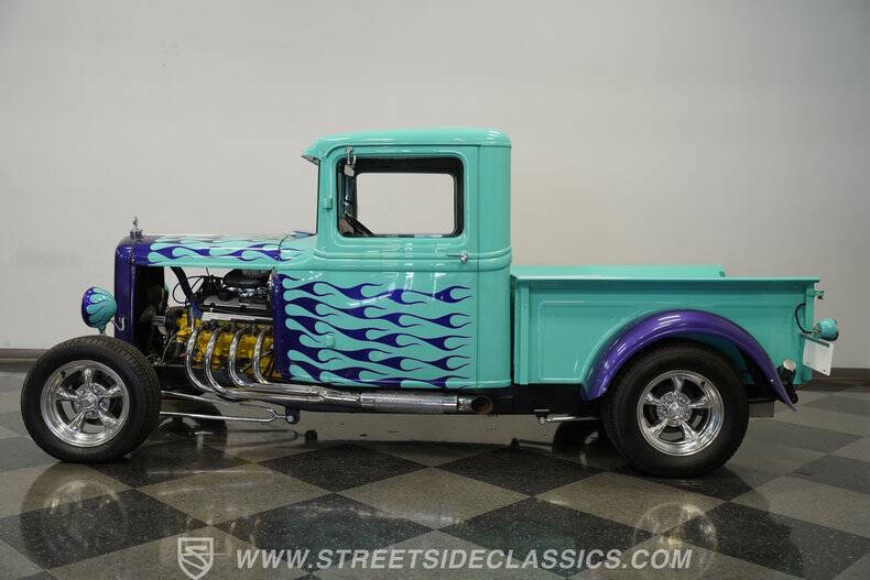 1932 Ford F-100
